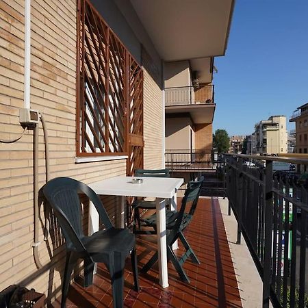 Big Flat Rome Metro C Apartment Bagian luar foto