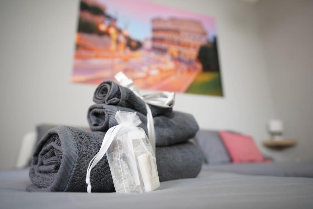 Big Flat Rome Metro C Apartment Bagian luar foto
