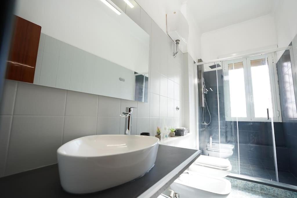 Big Flat Rome Metro C Apartment Bagian luar foto